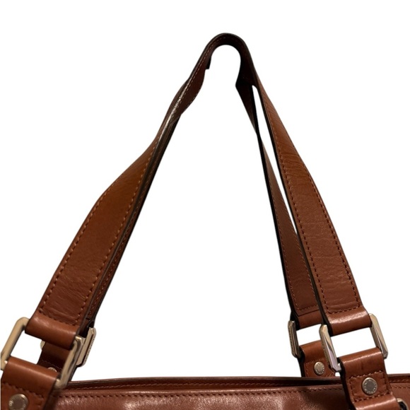 Longchamp Shoulder Bag in great use conditions. - Picture 7 of 13